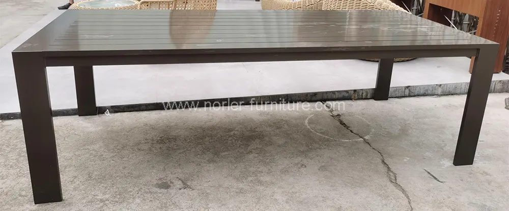 Outdoor Luxury Aluminum Frame Dining Set