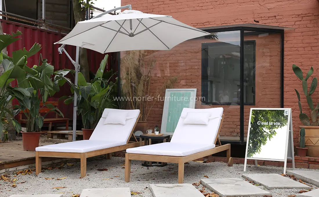 High-end Outdoor Teak Wood Sun lounger