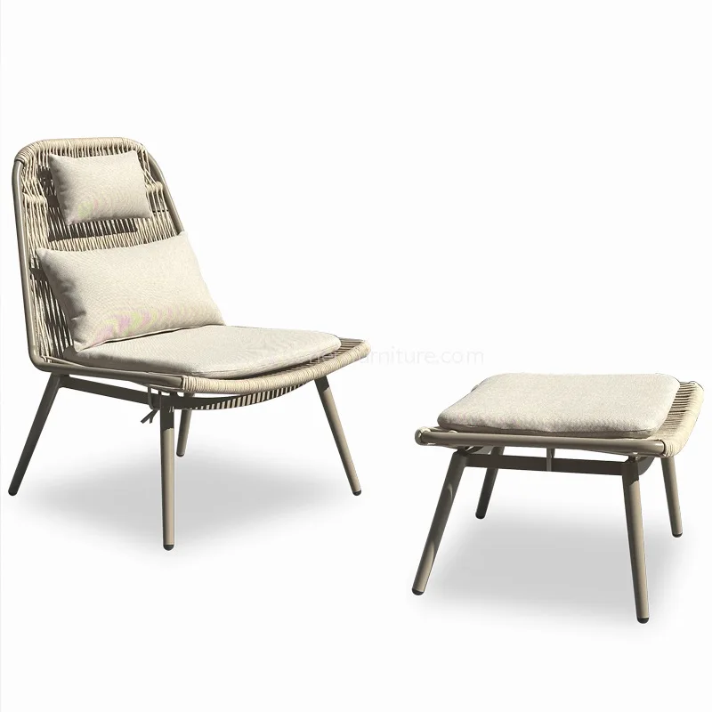 आउटडोर एल्युमिनियम डोरीले बुनाई रेफर फेस्टोस्टोल सेट गर्दै