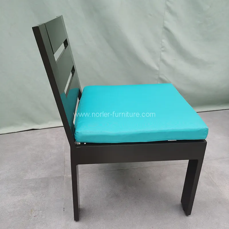 आउटडोर लक्जरी एल्युमिनियम फ्रेम फ्रेम डिजिंग सेट